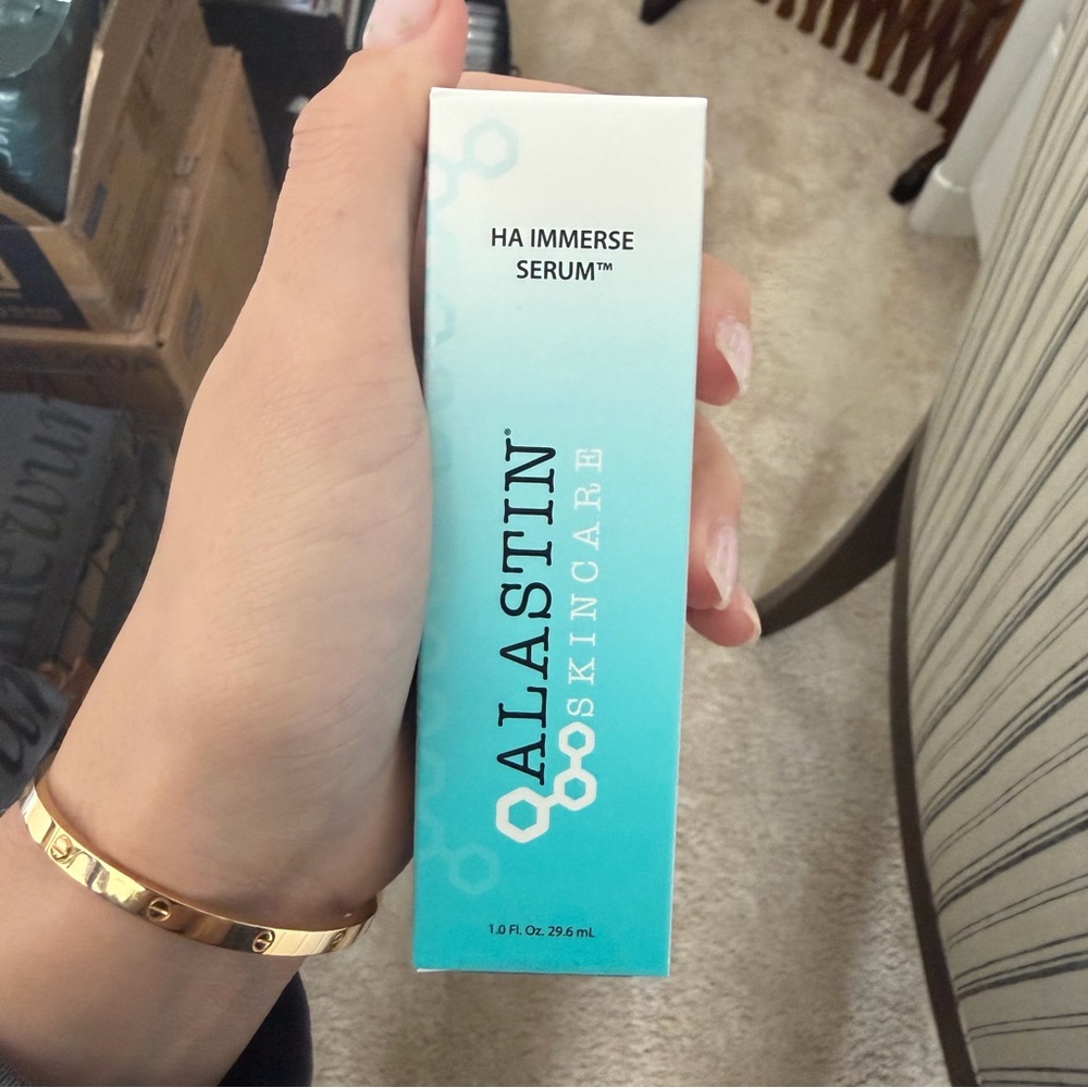 Alastin Skincare HA Immerse Serum - White and Blue